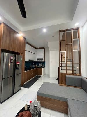 Cho thuê nguyên căn Xuân Đỉnh Bắc Từ Liêm 30mx5T 3 Ngủ giá 12 Triệu