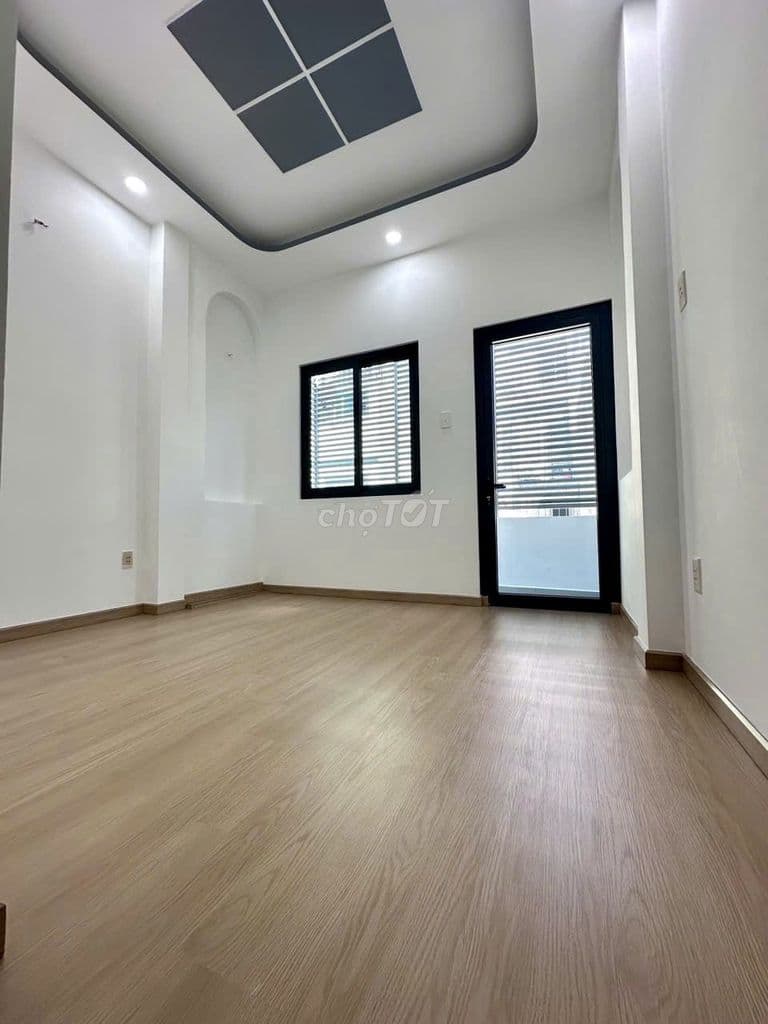 BÁN NHÀ 3 THÁNG 2 - 2 MẶT HẺM - 4 TẦNG - NỞ HẬU - NHÀ MỚI DỌN VÀO NGAY