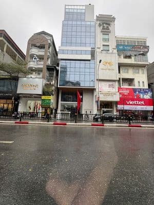 CHO THUÊ MẶT BẰNG KINH DOANH 340M2 TẠI PHỐ TÔN ĐỨC THÁNG, ĐỐNG ĐA
