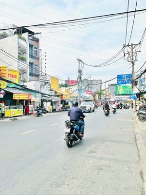 CHO THUÊ NHÀ MẶT TIỀN LÊ QUANG ĐỊNH 8x40m TRỆT 2 LẦU - SÀN TRỐNG SUỐT
