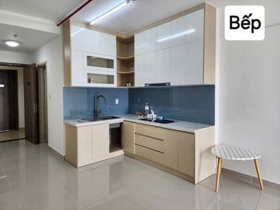 cần Cho thuê 2PN-2WC,giá 5.8 triệu/tháng,có tủ bếp và rèm cửa