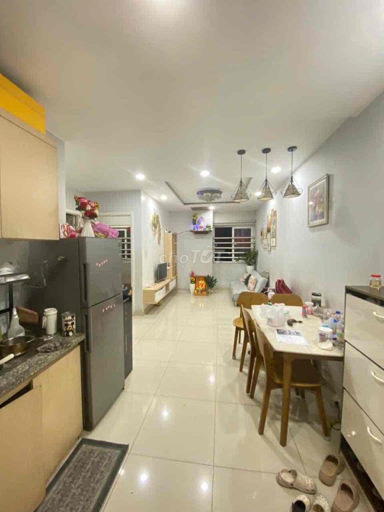 Cần Cho Thuê 2 Căn Hộ Đạt Gia Full Nội Thất và Nhà Trống