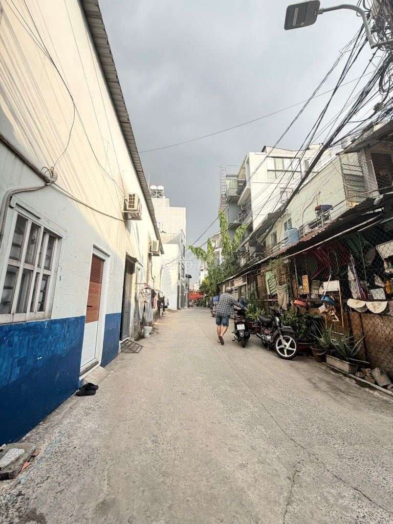 NGAY AEON TÂN PHÚ - XE TẢI THÔNG - TIỆN KHÁCH MUA XÂY CHDV, Ở, HƠN 7TY