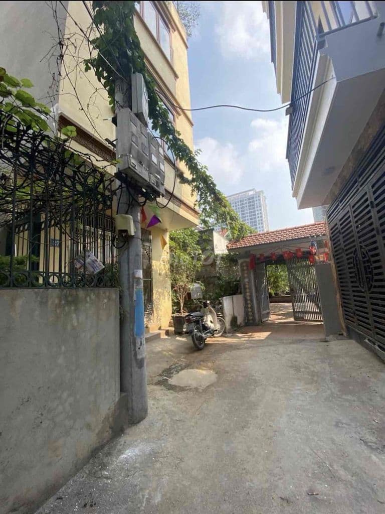 Đất Tu Hoàng 50m2 - 5.65 tỷ - Mặt Tiền cực khủng - 50m ra ngõ ô tô và - Ảnh 3