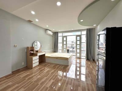 CĂN HỘ BAN CÔNG FULL NỘI THẤT QUẬN 7 THUẬN TIỆN DI CHUYỂN QUẬN 4