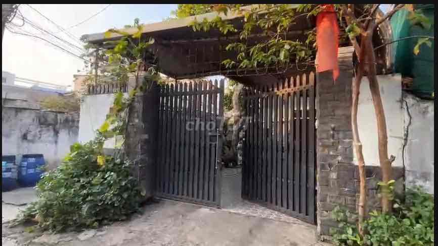 NHÀ CẤP 4 GÓC 3 MẶT TIỀN HẺM XE TẢI THÔNG NGAY LÝ TẾ XUYÊN -NỞ HẬU NHẸ - Ảnh 2