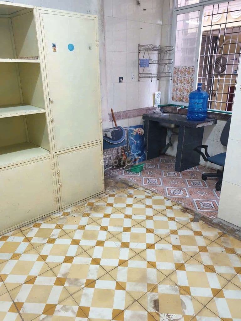 còn phòng ngõ thống nhất phố đại la hà nội 2tr5 - Ảnh 3