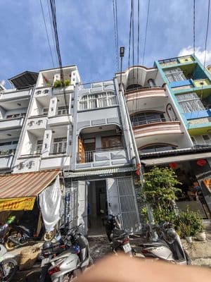 Mặt tiền KDC Bình Phú 1 4x15 1 trệt 2 lầu 4PN