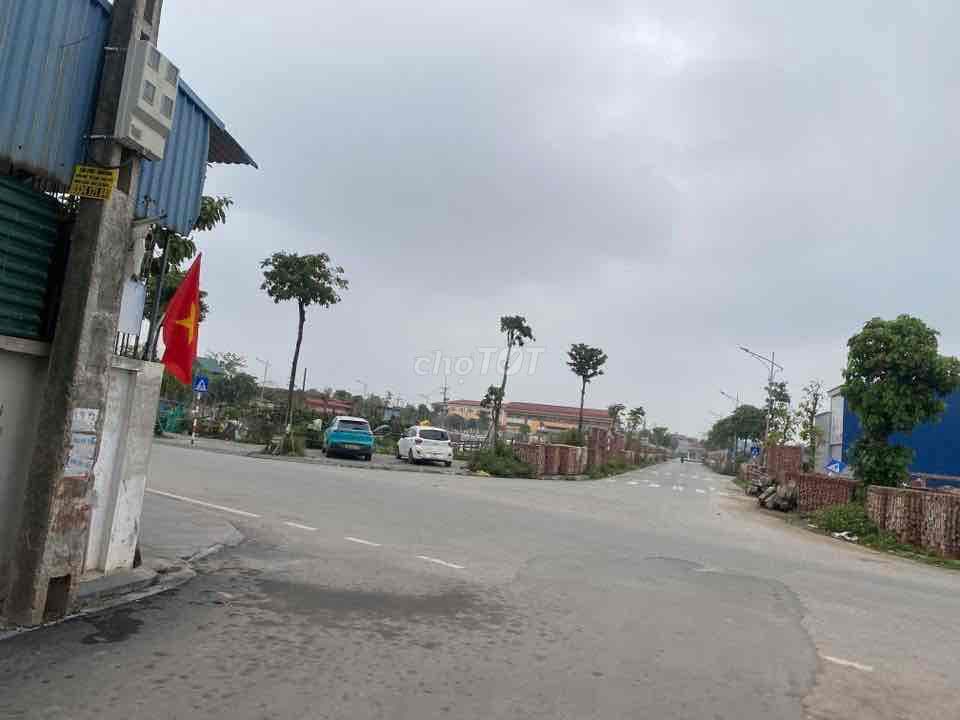 🌹 🌹🌹CỰC HIẾM LÔ GÓC Ô TÔ TẢI VÀO ĐẤT - THƯ LÂM ĐÔNG