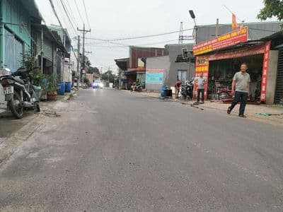 nhà hiếm có 4,5t thôi ạ phải nhanh mới còn ạ