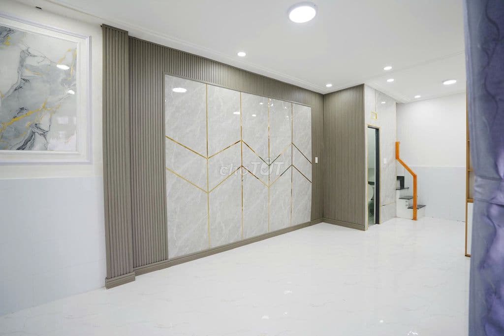 Chỉ 1tỷ300tr sở hữu Nhà 1 lầu 2PN rộng gần ĐH Nguyễn Tất Thành Q12