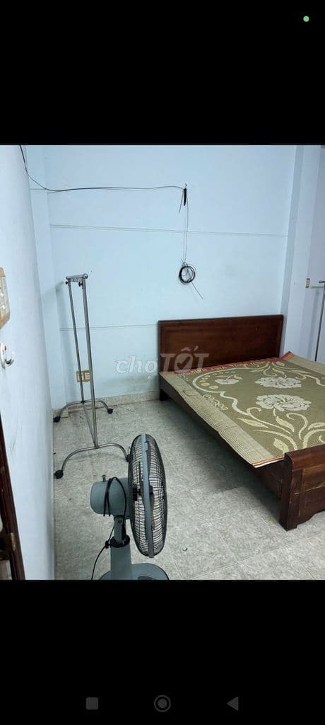 P lầu 3 máy lạnh,ban công, giáp nguyên kiệm, phan đăng lưu - Ảnh 2