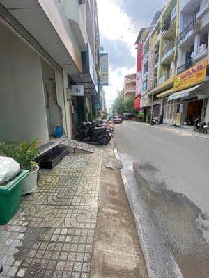 Mặt Bằng Lối đi riêng Tại Mặt tiền Hoa Lan Phú Nhuận
