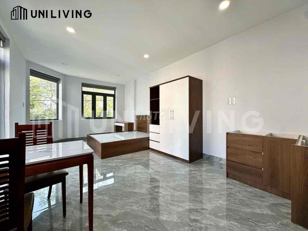 Căn hộ Y Hình - Ban Công - Ngay Cầu Sài Gòn, Gần Metro