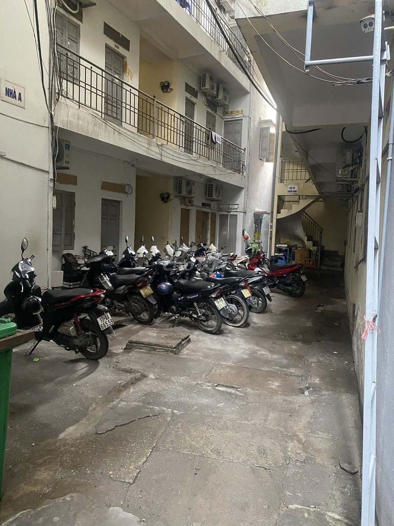 Phòng trọ 20m2 ngõ 75 đường Hồ Tùng Mậu cạnh Đại Học Thương Mại - Ảnh 2