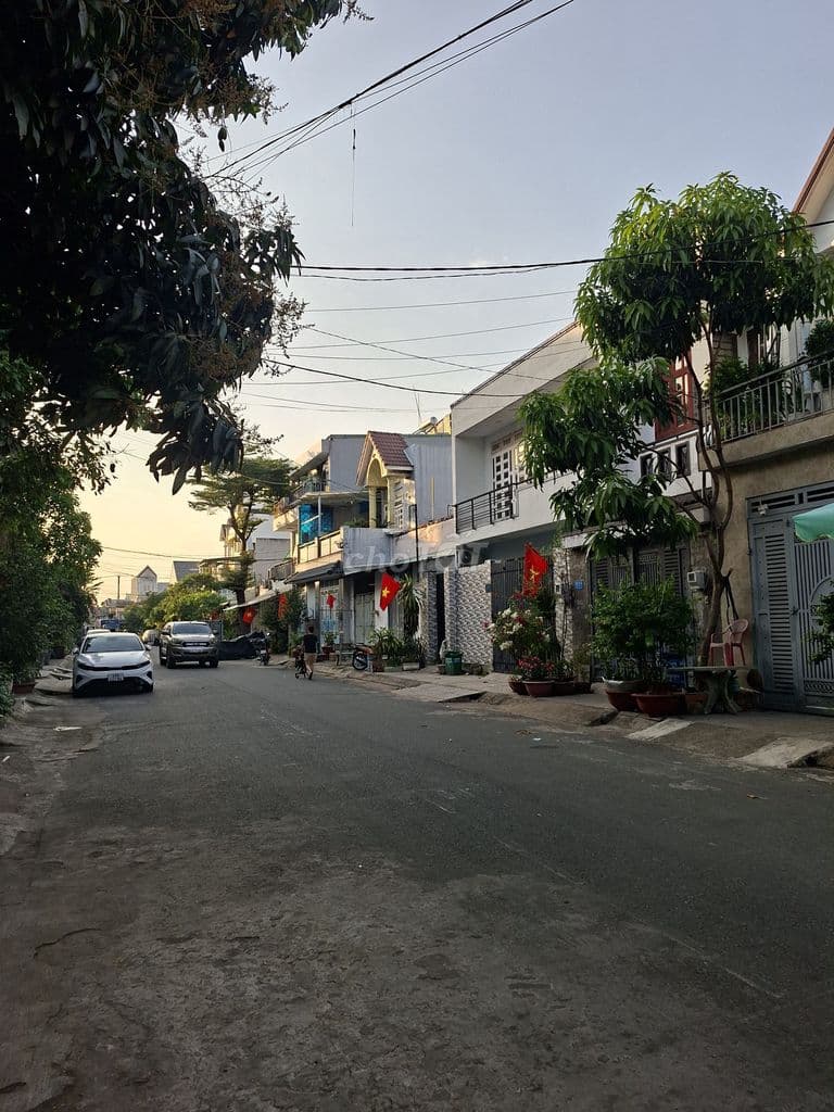 BÁN DÃY12 PHÒNG TRỌ TRỊNH THỊ MIẾNG THU NHẬP 20 TRIỆU 9,5 X 22 = 212m - Ảnh 2