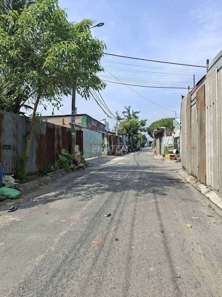 Đất 10x33m Shr full Thổ Cư Sát Dự Án Vinhomes Hóc Môn - Giá Tốt.