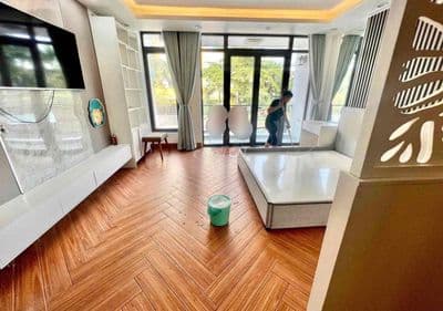 Mặt tiền đường NB Khu Tên lửa - 5x 20 - sẵn máy lạnh
