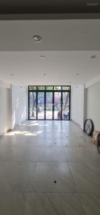 Văn Phòng 50m2 Tầng 3 số 124 Lạc Trung HBT - HN - Ảnh 3