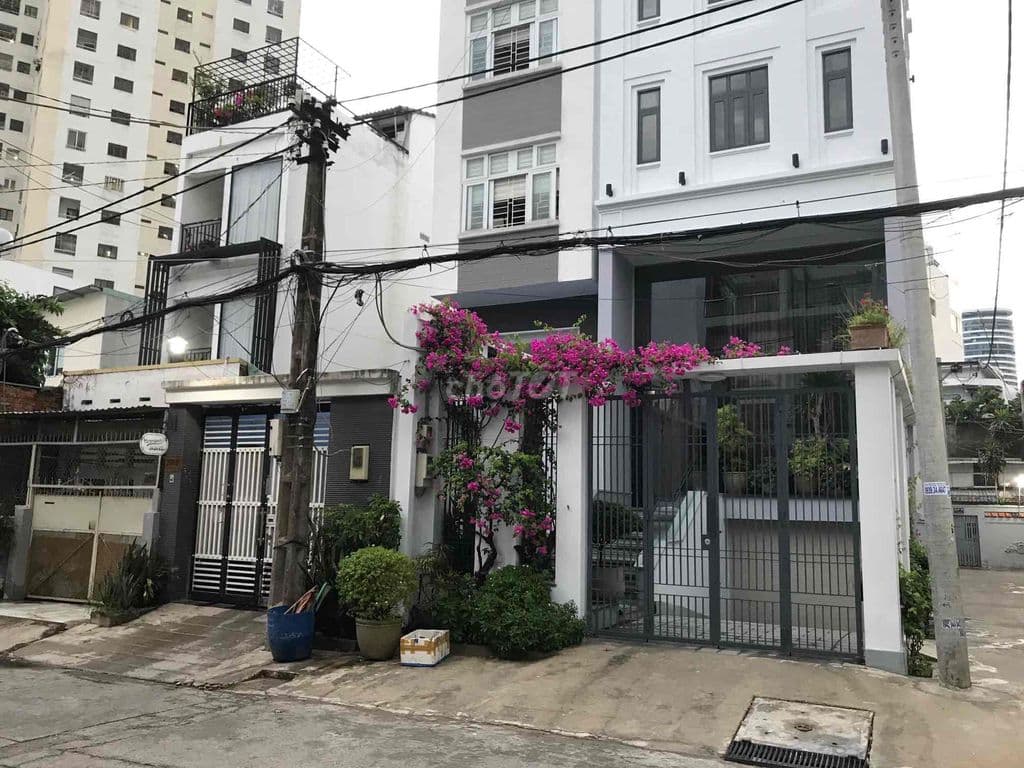 Cho thuê phòng riêng biệt, full nội thất, q Bình thạnh, trung tâm TP