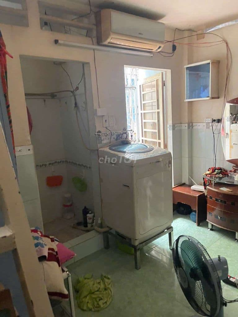 chính chủ cần bán nhà 3 lầu 16 mét vuông đất Thành Thái q10 shr - Ảnh 3