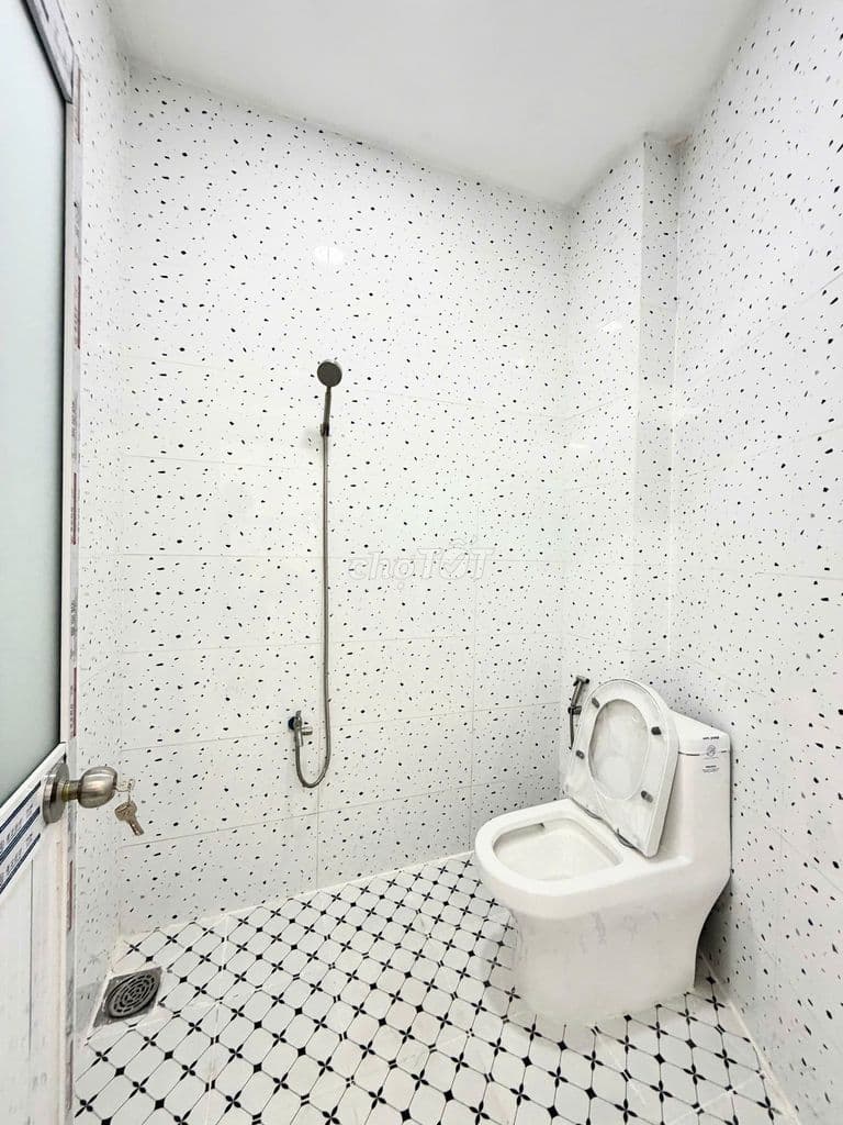 Nhà mặt tiền ngay chợ Sơn Kỳ, Aeon Tân Phú, kinh doanh mua bán tốt. - Ảnh 2