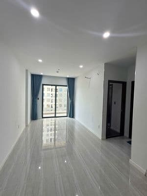 Cho thuê 1pn nhỏ trong căn 2pn tại toà Bcons City