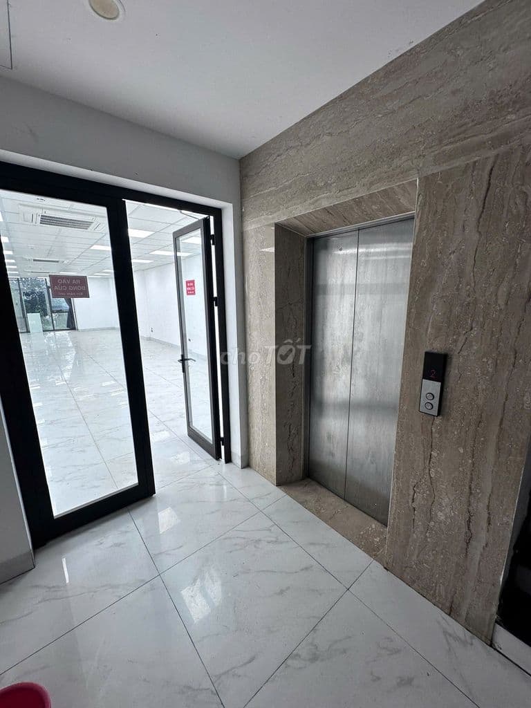 Cho thuê mặt bằng văn phòng tầng 3, ngõ ô tô tránh, có hầm - 15tr/ sàn - Ảnh 3
