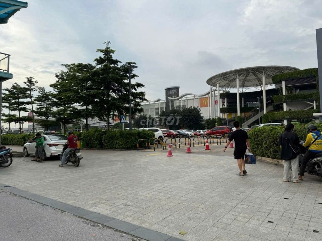 CẦN BÁN NHÀ MẶT PHỐ TRẠM LONG BIÊN HÀ NỘI. - Ảnh 3