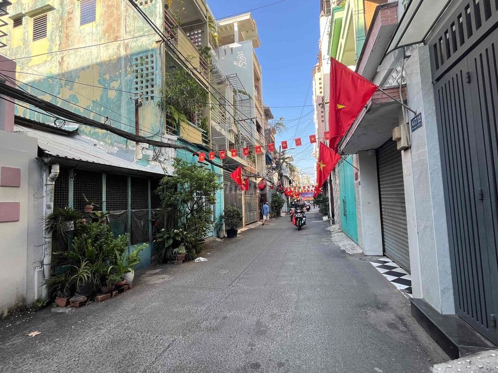 Bán nhà hẽm xe hơi 8m Trần Hưng Đạo - Ảnh 3