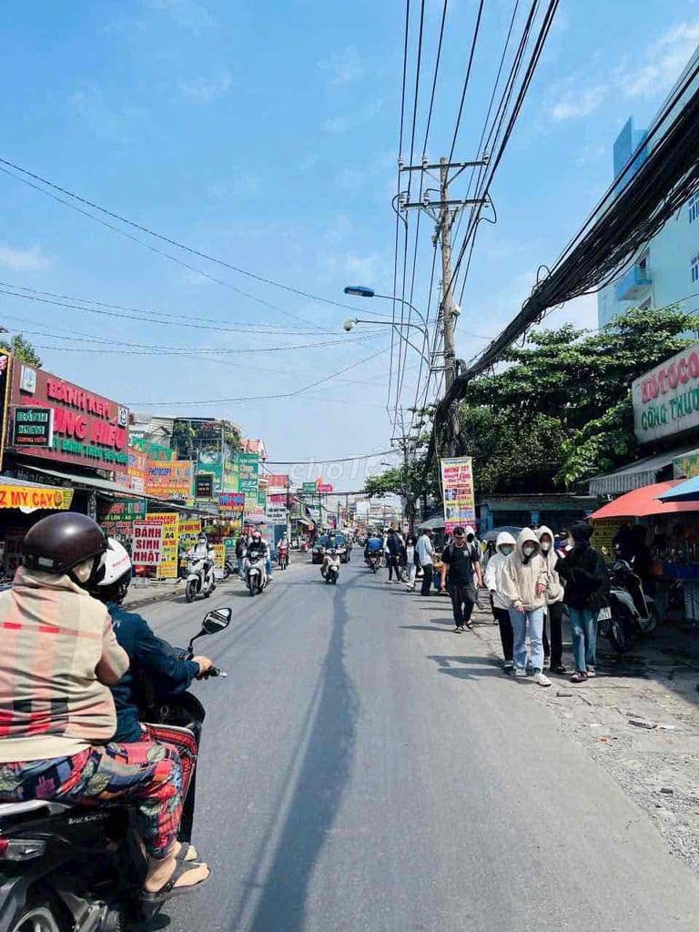 ( 6,5 X 30M ) 4 TẦNG - MẶT TIỀN TRỤC CHÍNH - SẦM UẤT DÂN KÍN - Ảnh 3