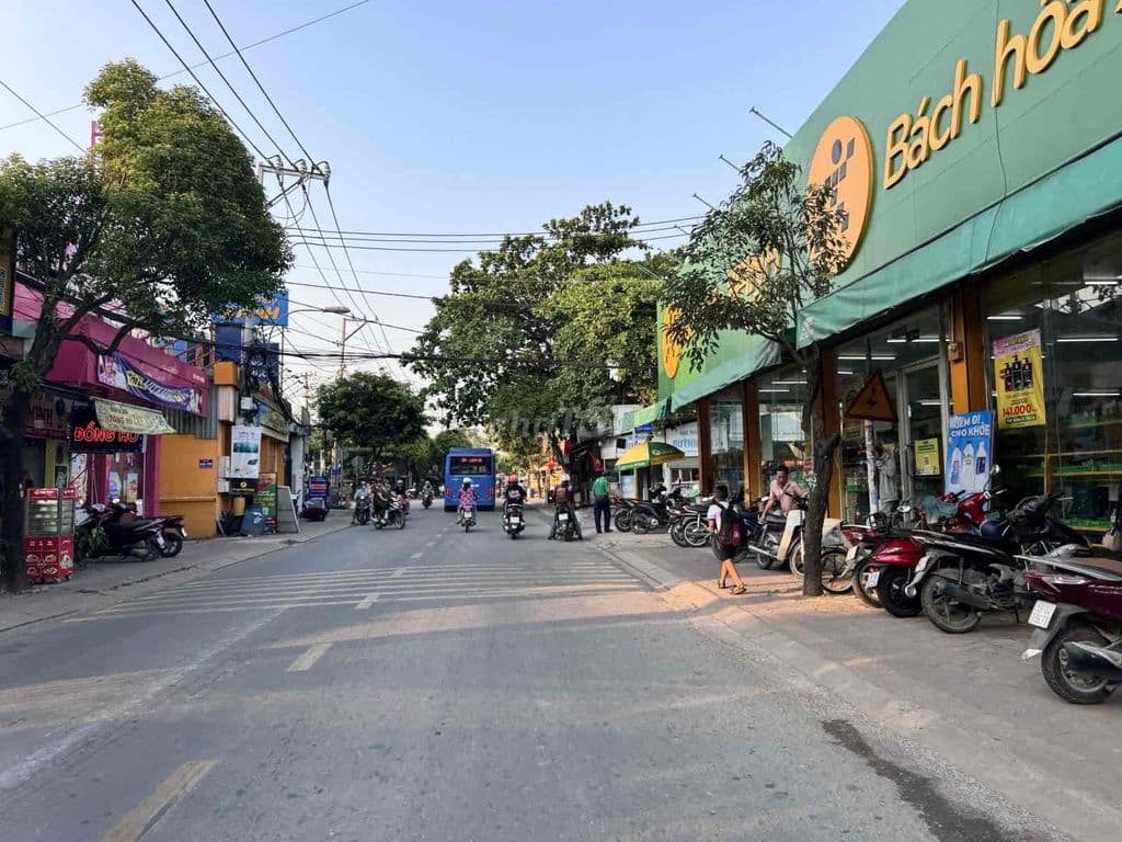 CHỈ 2.33TỶ - 53M2 (5.2 x 10.2) - ĐƯỜNG NHỰA 10M - XÂY DỰNG 6 TẦNG - GẦ - Ảnh 3