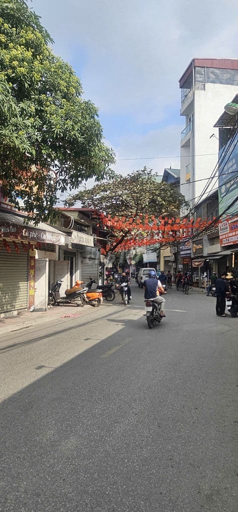 ⚡ 650 TRIỆU – NHÀ MẶT ĐƯỜNG – KINH DOANH NGAY - KO CÓ CĂN THỨ 2 - Ảnh 2