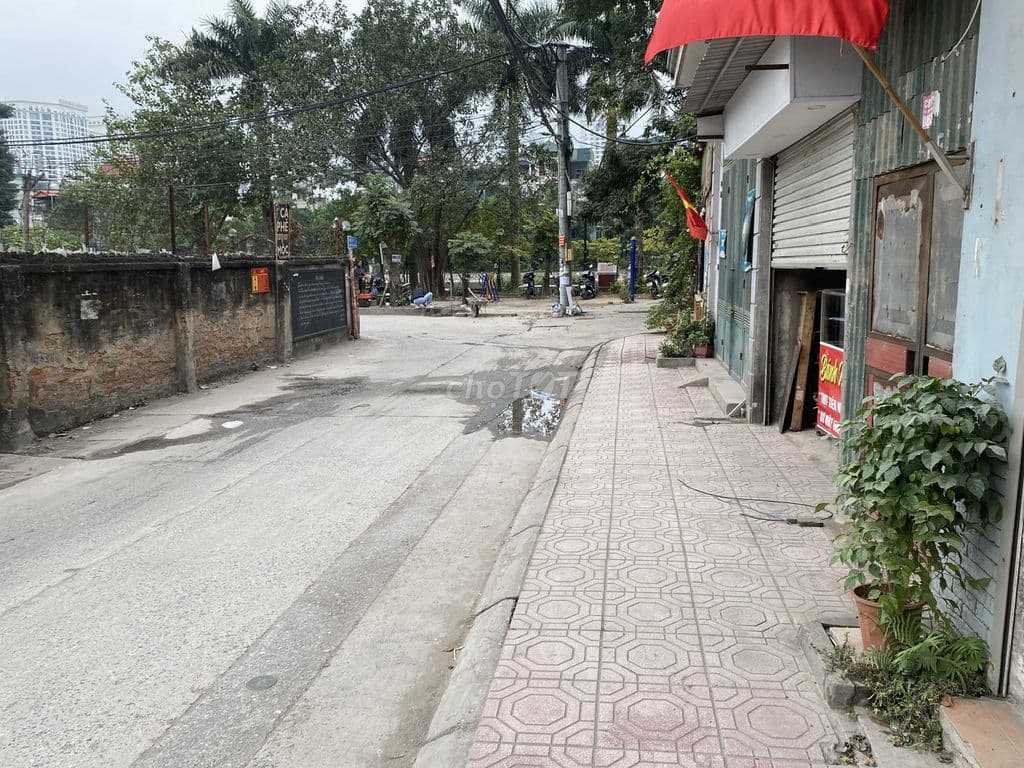 Cho thuê MBKD 30m2 Vĩnh Hưng có gác xép ô tô đỗ cửa - Ảnh 3