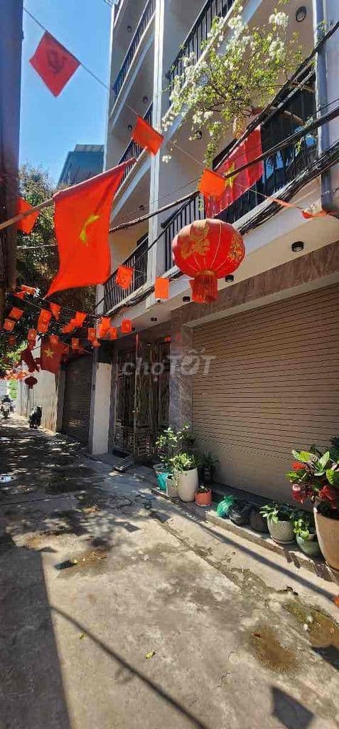 SIÊU HIẾM CƠ HỘI NHÀ ĐẸP NGÕ NÔNG PHỐ HOT ĐẠI LA FULL TIỆN ÍCH Ở NGAY.