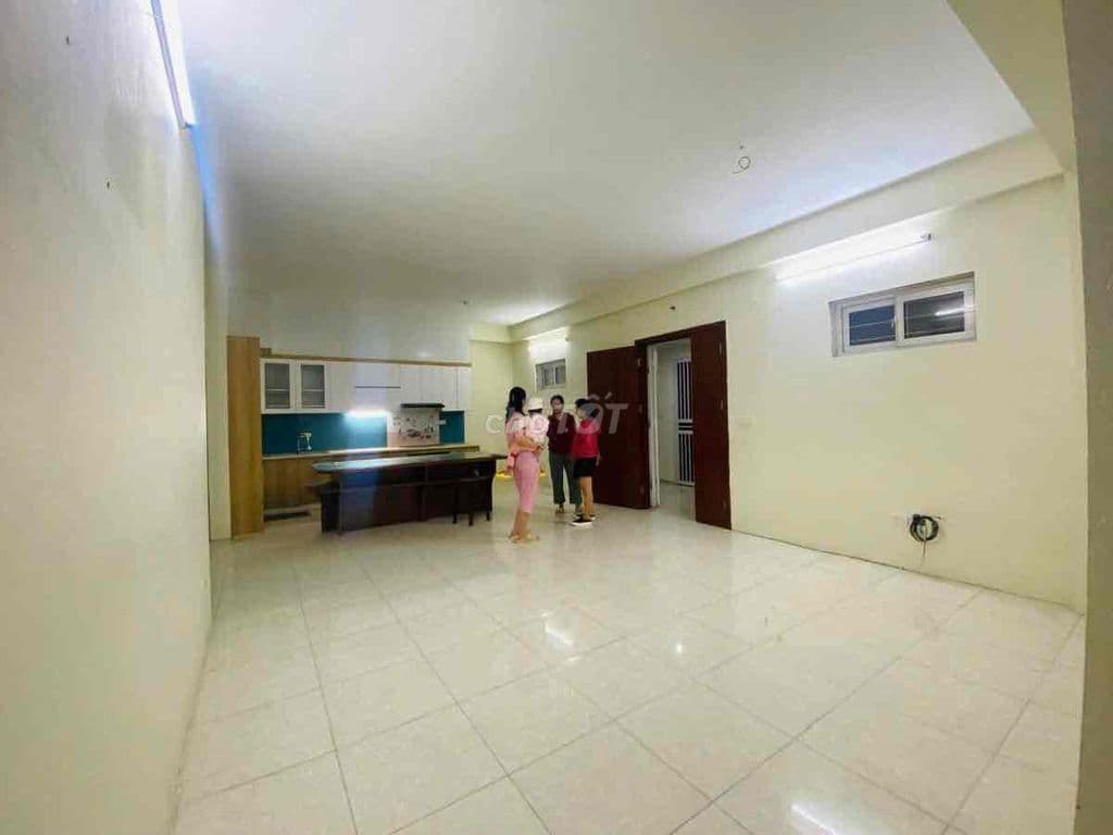 Tầm 5 tỷ có căn CC đẹp Trần Thủ Độ-Căn góc-Sang tên chủ mới-95m;3N;2VS