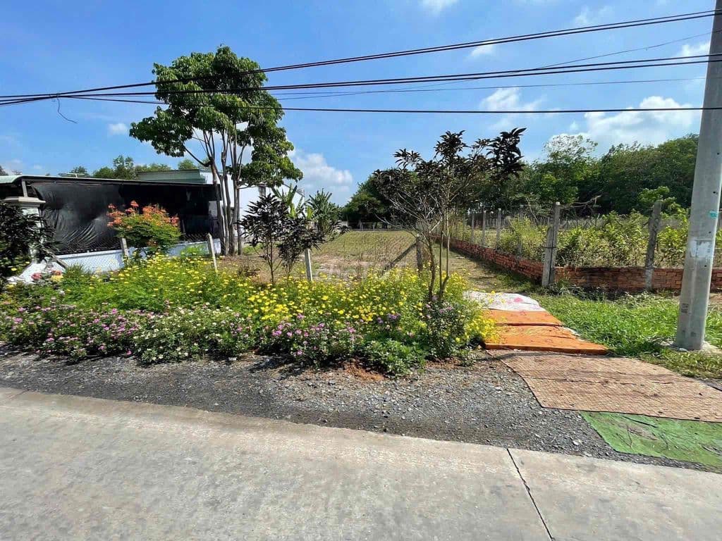 Chủ kẹt tiền trả nợ cần bán Lô Đất Xã Tân An Hội - Giá 760tr