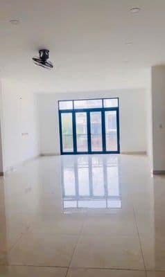 CHO THUÊ NHÀ MẶT TIỀN HỒ XUÂN HƯƠNG NGANG 10M