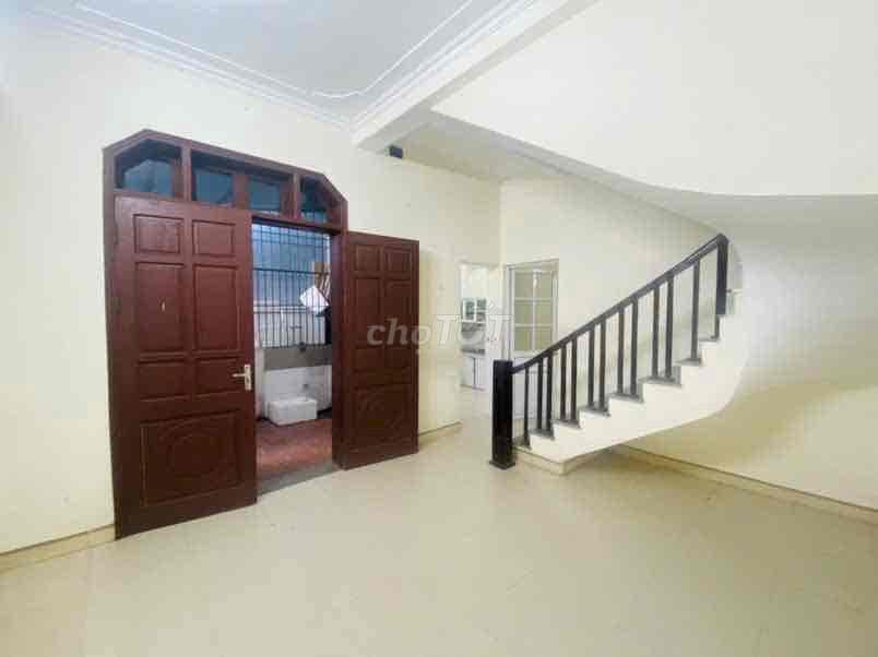 NHÀ DÂN XÂY 66M 3TẦNG THẠCH BÀN - 200M NGÃ TƯ CỔ LINH, LONG BIÊN ~ 8TY