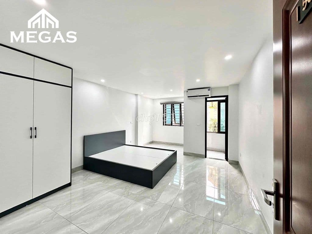 Cho thuê chdv studio full nội thất ban công mễ trì - keangnam
