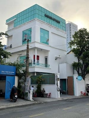 CHO THUÊ NHÀ NGUYÊN CĂN GÓC 2 MẶT TIỀN – QUẬN 1