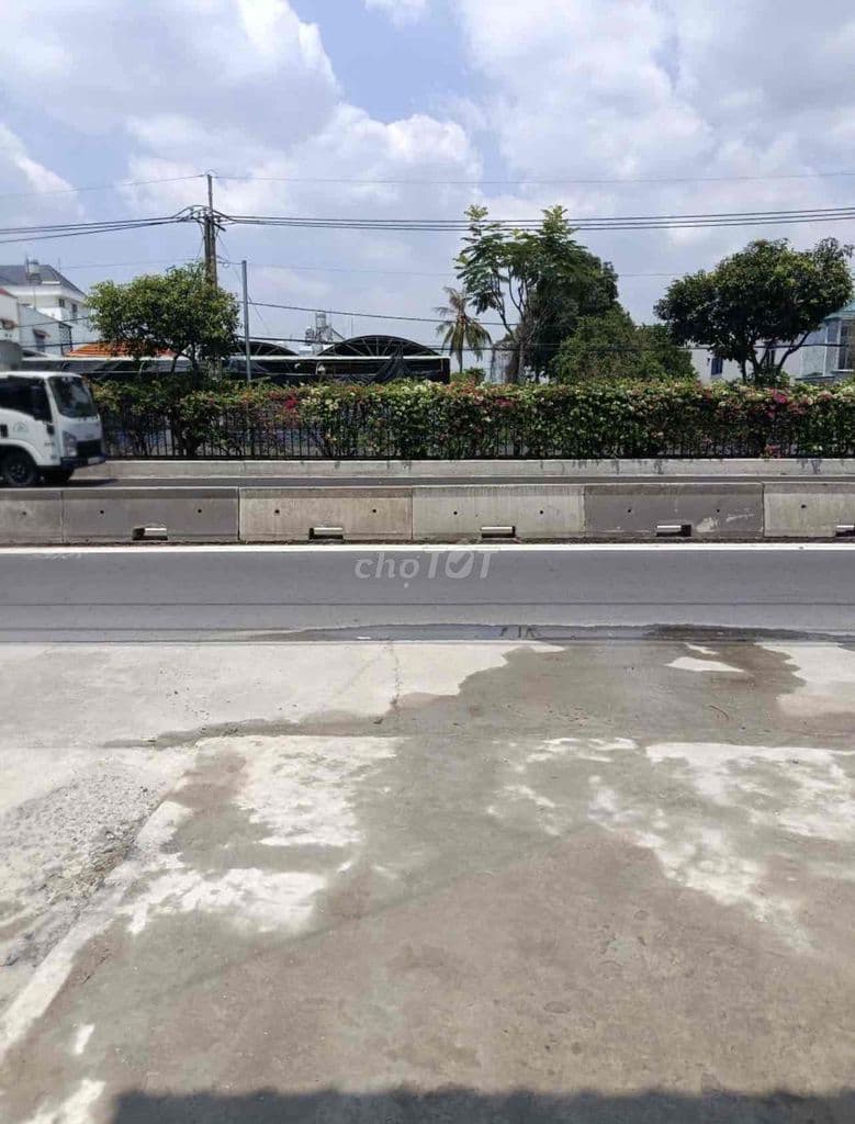 Bán nhà và đất mặt tiền quốc lộ 22, Tân Phú trung củ chi - Ảnh 2
