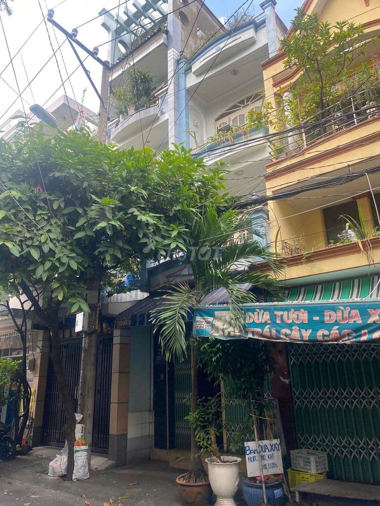 Bán nhà Phường Gò Vấp – hẻm ô tô 6m – 3 tầng – vượng khí kinh doanh