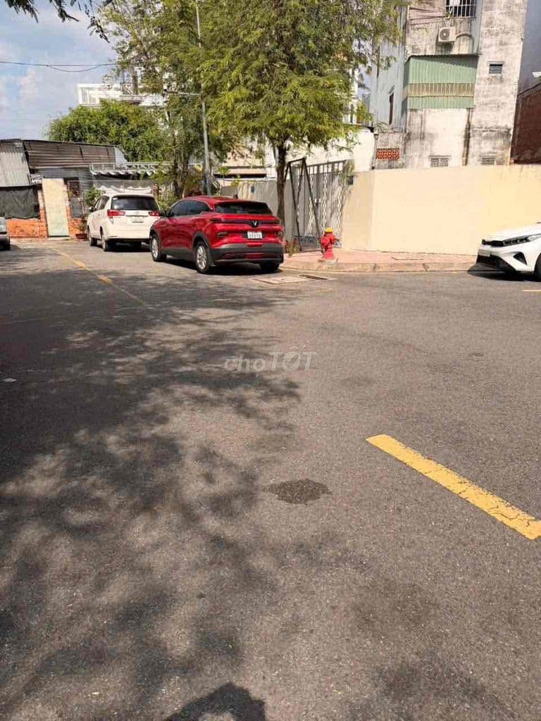 5 nền đất đường Huỳnh Thị Hai. Đường nhựa 9m chuẩn.