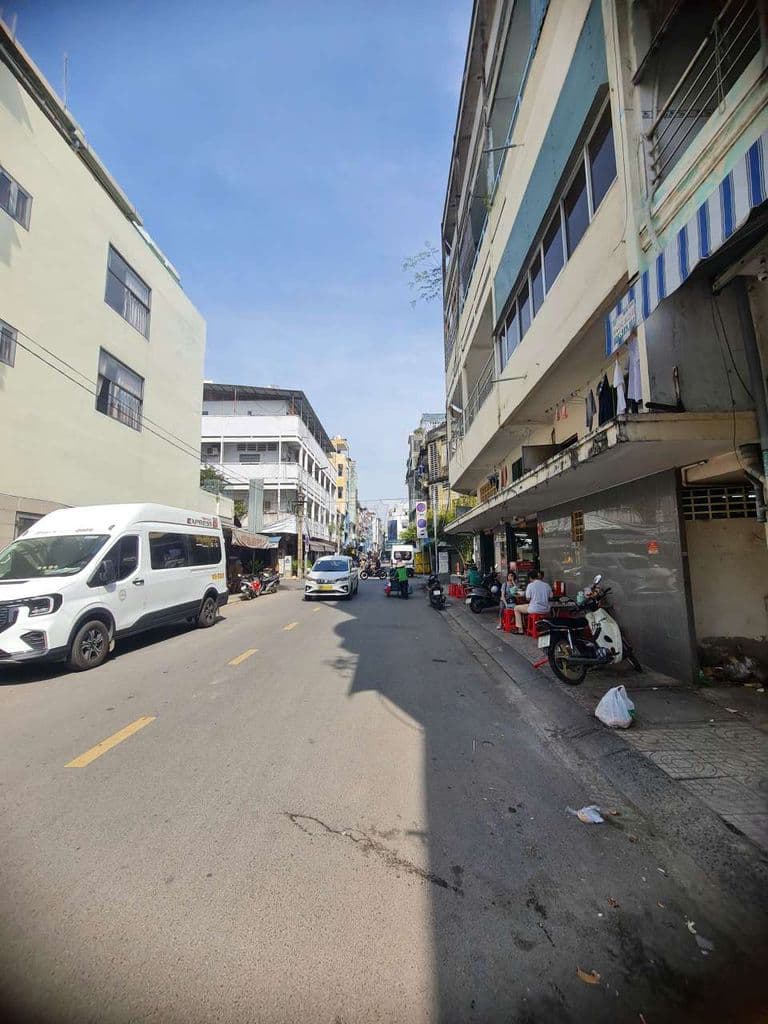 Chính chủ bán nhà Măt tiền - Ảnh 2