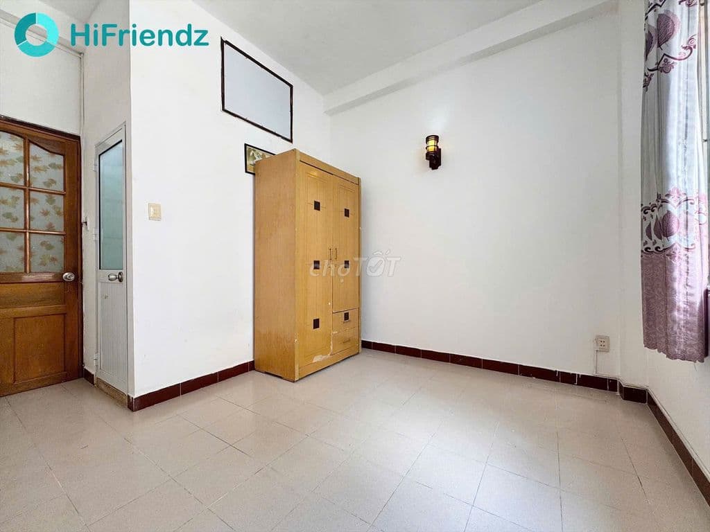 Gần Ngay ĐH Văn Lang - ĐH Mở - Đầy Đủ Tiện Nghi