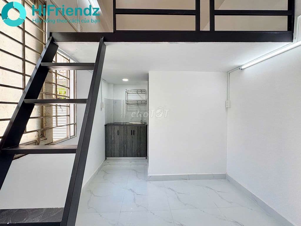 Khai trương duplex cửa sổ trời thoáng thêm nội thất