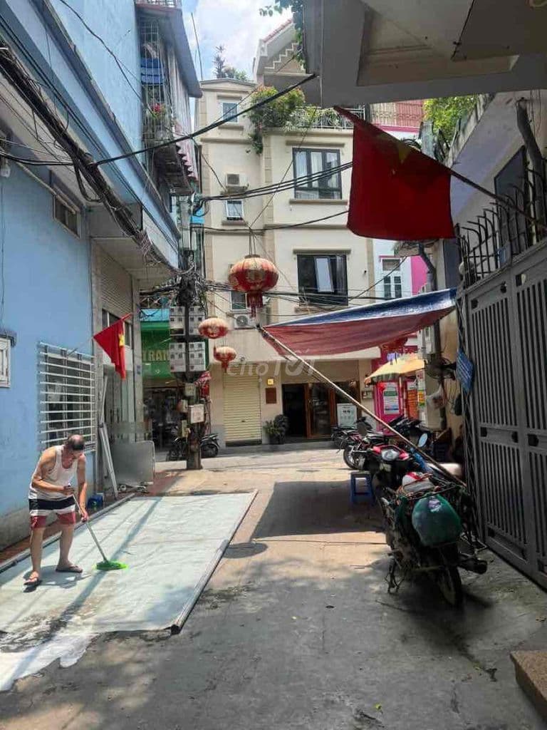 CH DỊCH VỤ DÒNG TIỀN LÔGÓC THANG MÁY KINH DOANH ĐỈNH PHỐ HOÀNG MAI.