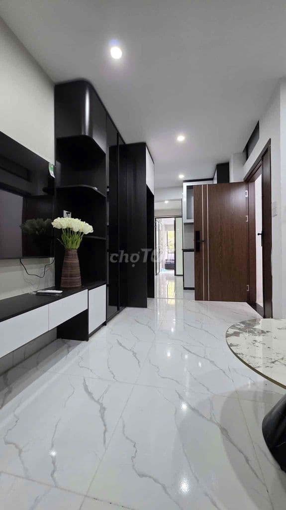 TT Đại La 2 thoáng, 70m2, 2PN KK, full nội thất, sổ chính chủ - Ảnh 3