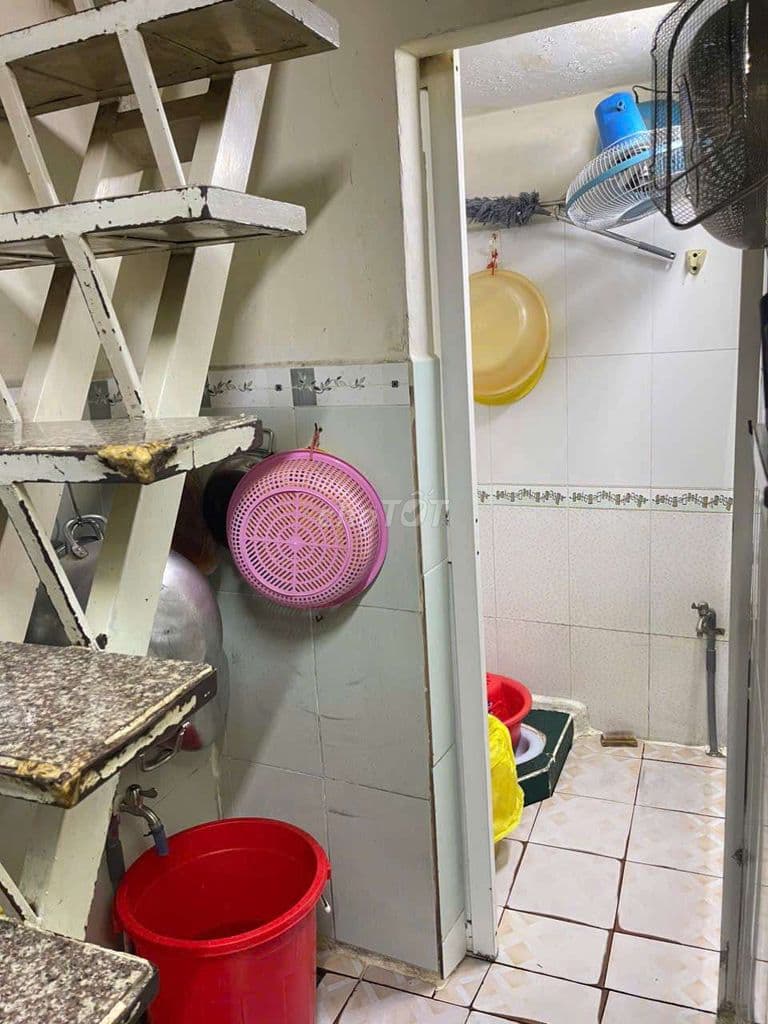 chính chủ cần bán nhà 3 lầu 16 mét vuông đất Thành Thái q10 shr - Ảnh 2